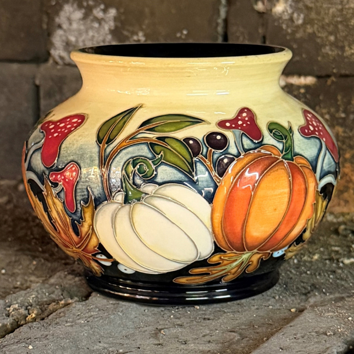 Autumn Serenade (without cut-out apertures) - Vase